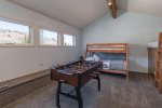 Games rooms and games and Bunk bed Twin/Full
